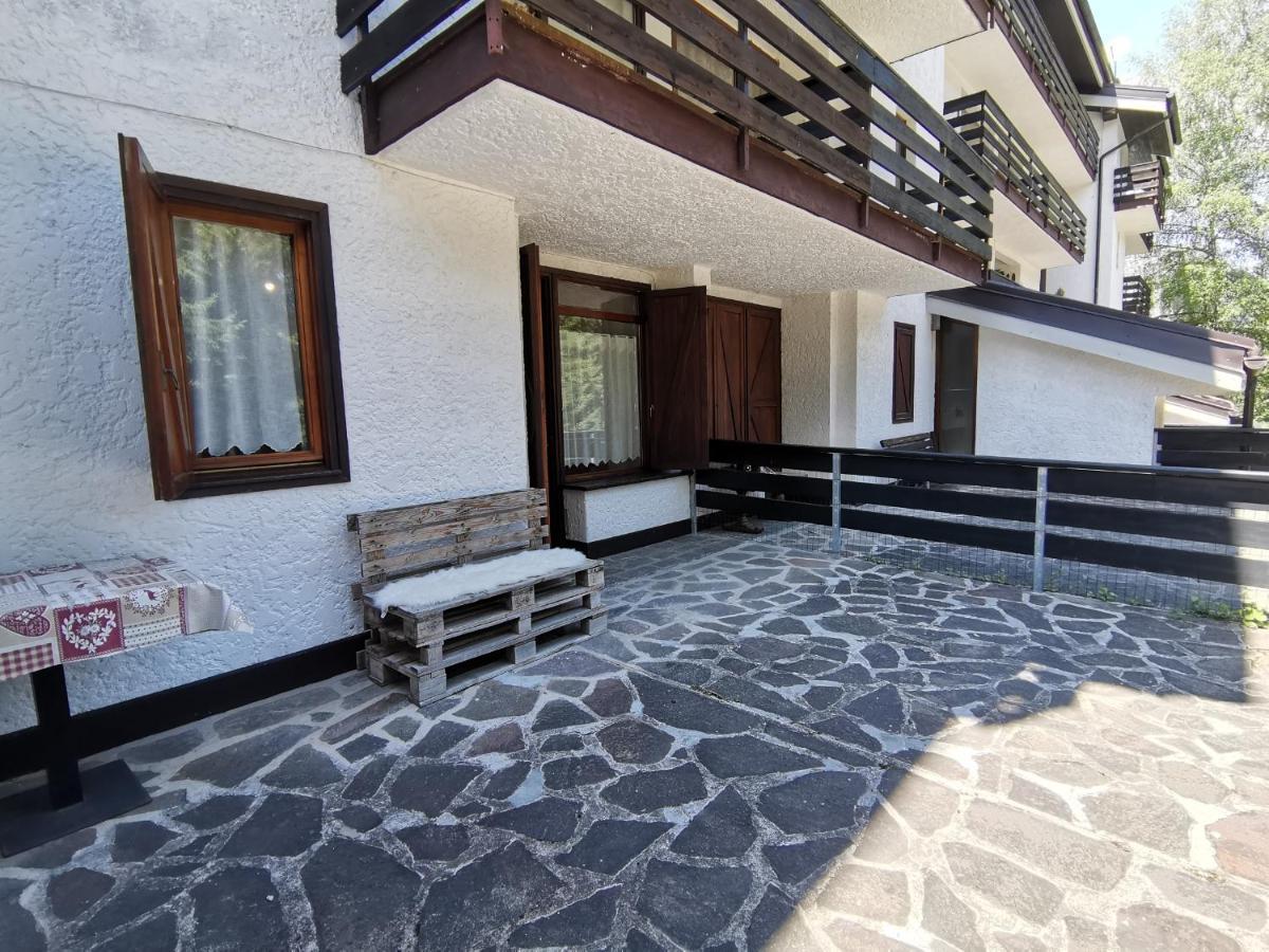 Casa Cinque Funghi A Folgarida Apartment Exterior foto