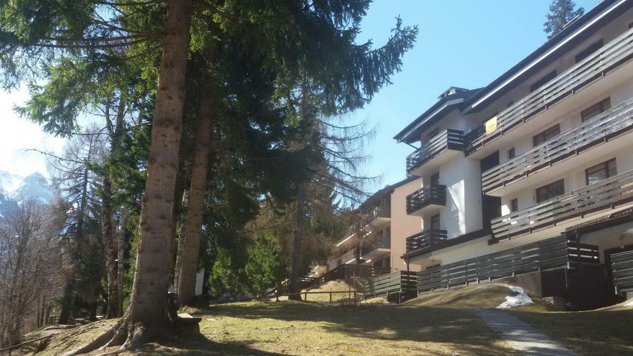 Casa Cinque Funghi A Folgarida Apartment Exterior foto